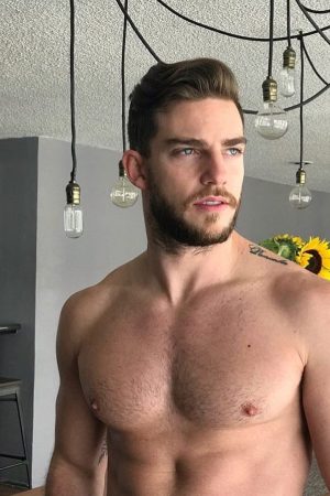 Je cherche à passer de bons moments René - rencontre-Gay-La Seyne-sur-Mer